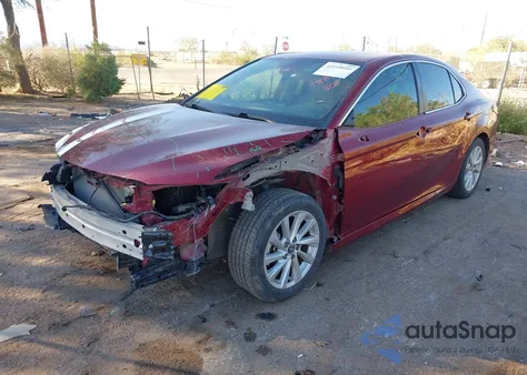 2022 Toyota Camry Le из США, поврежденный, VIN 4T1C11AK5NU051070